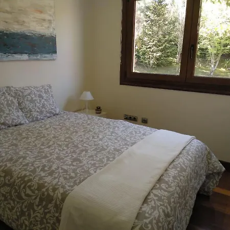 Una Casa Con Bosque De Robles Villa Bergondo